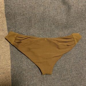 Boys and arrows bottoms in army green